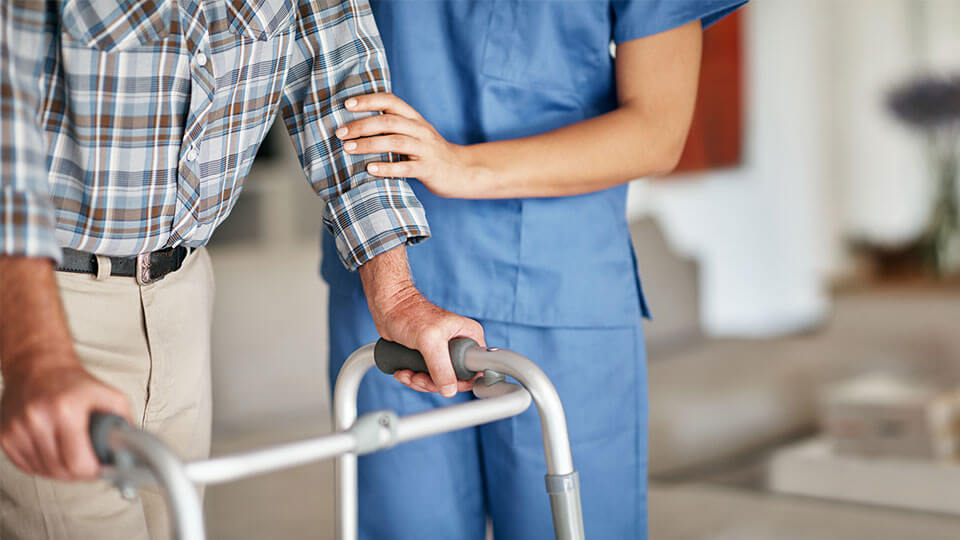 Identifier un trouble de la mémoire et donc l’apparition de la maladie d’Alzheimer chez un proche.